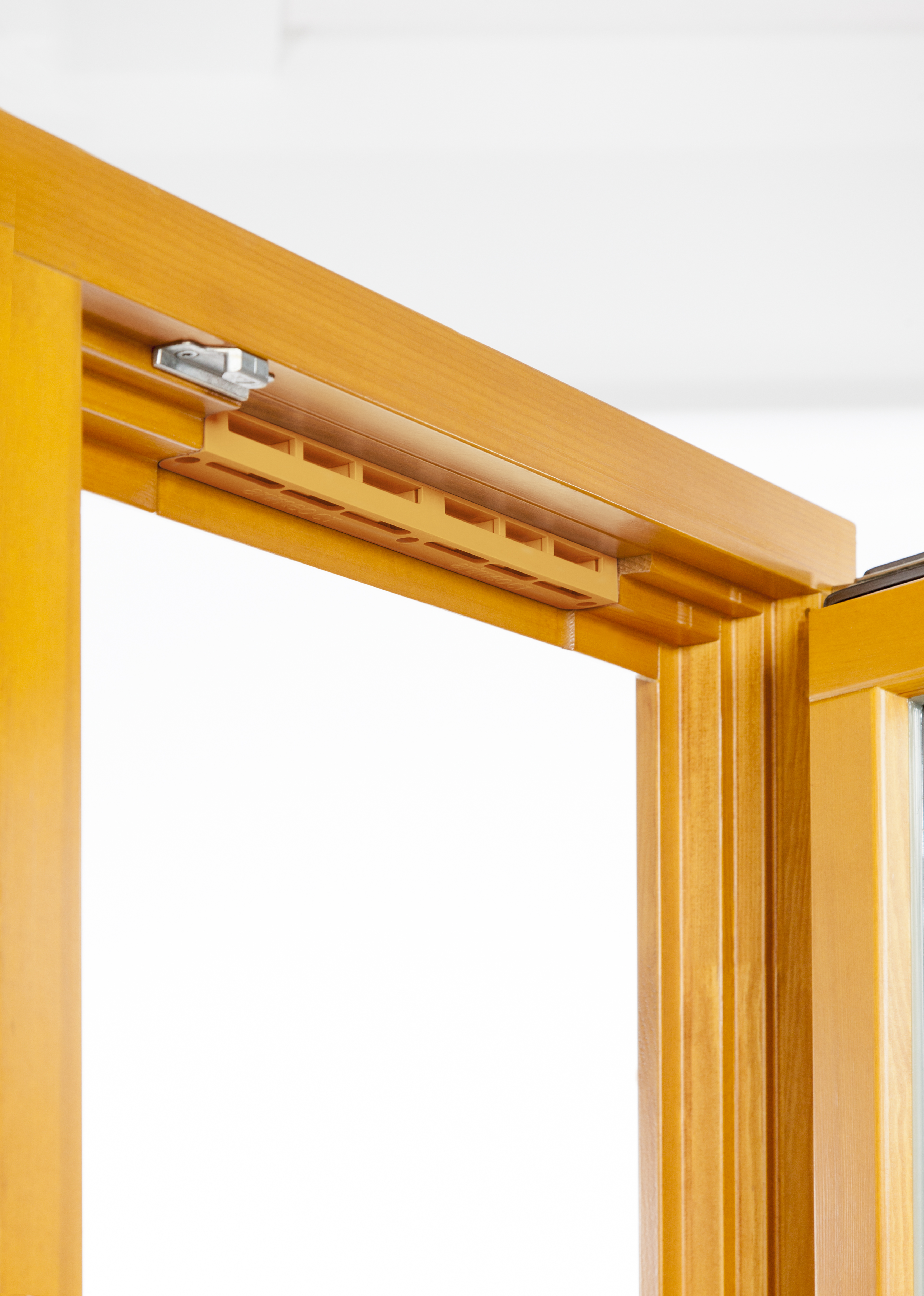 offenes Fenster mit arimeo classic T